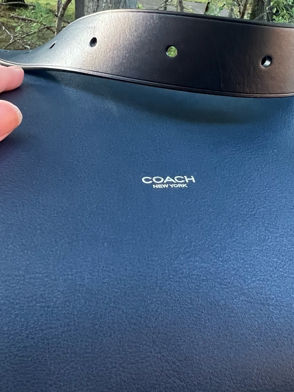 Coach Navy Blue Leather Mott Messenger bag sold out online - Picture 13 of 16